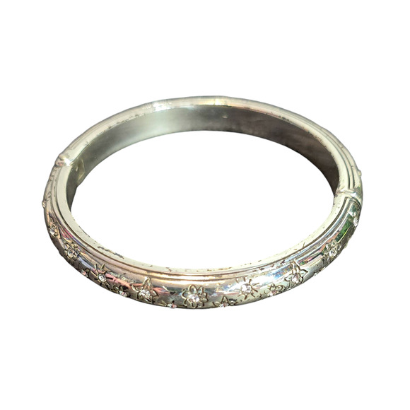 Brighton daisies and stars etched bangle bracelet with Swarovski crystals - Picture 1 of 8